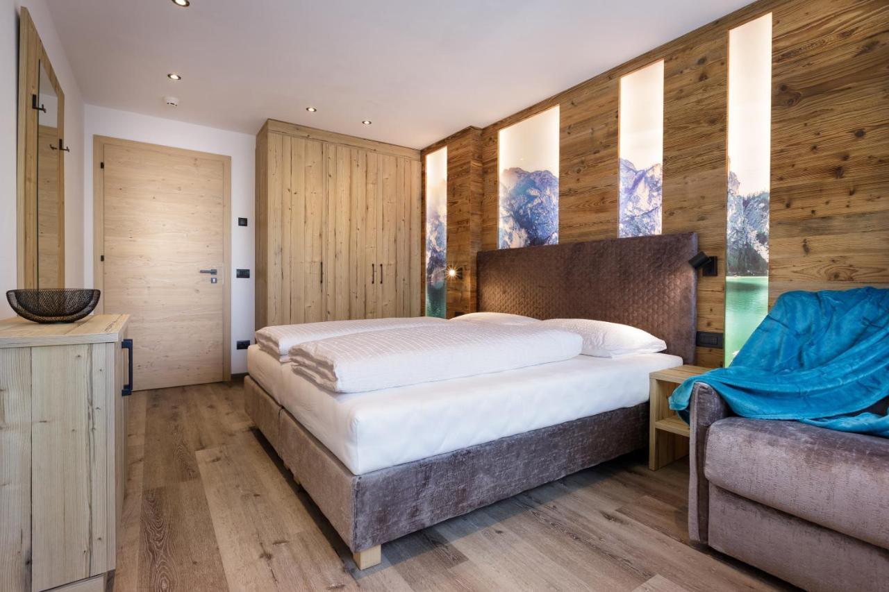 Apartments Pragser Wildsee Winklwiese Luaran gambar