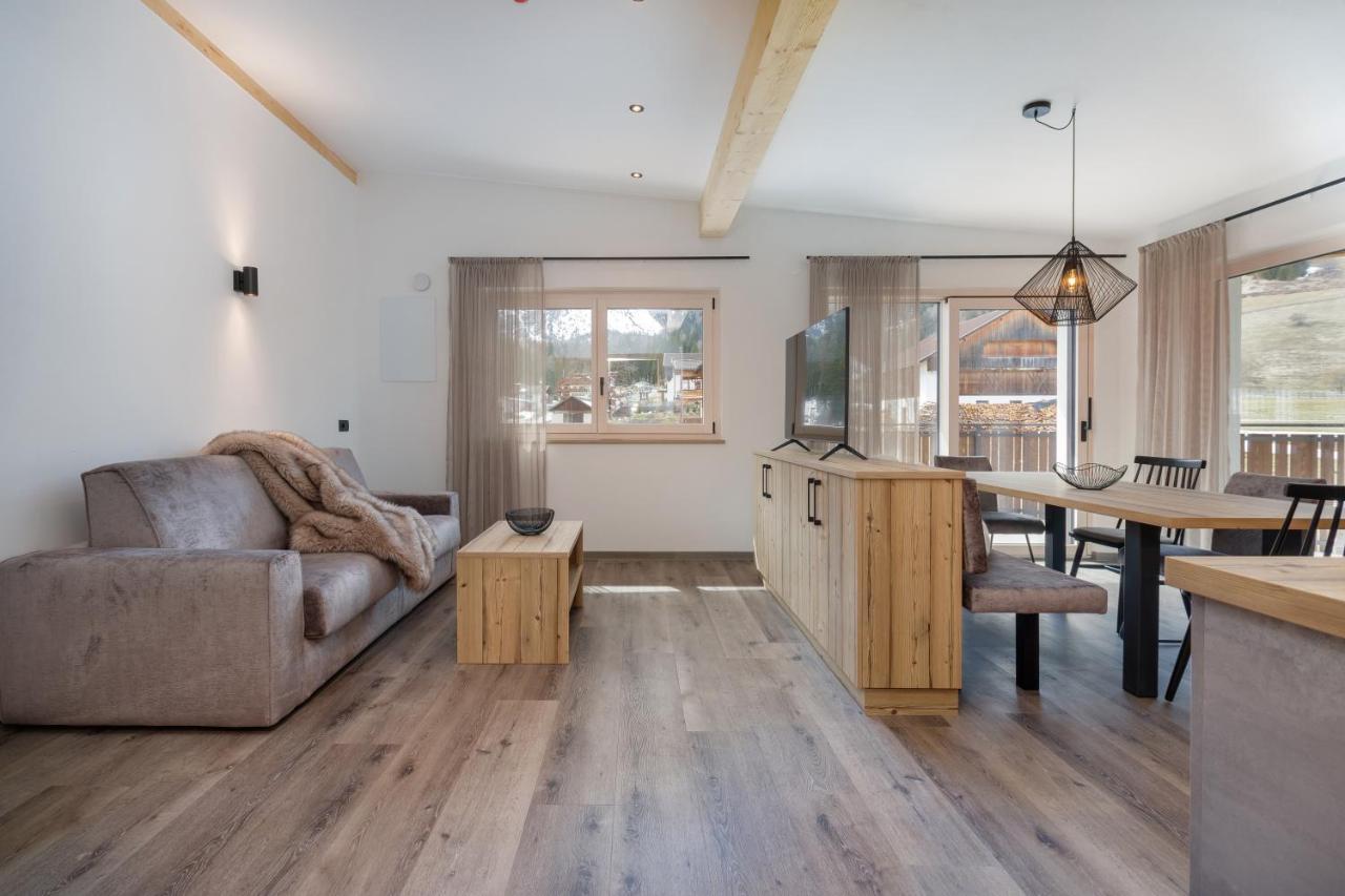 Apartments Pragser Wildsee Winklwiese Luaran gambar