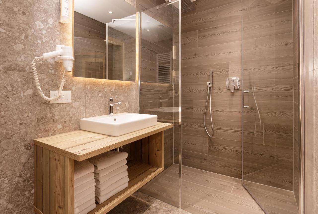 Apartments Pragser Wildsee Winklwiese Luaran gambar