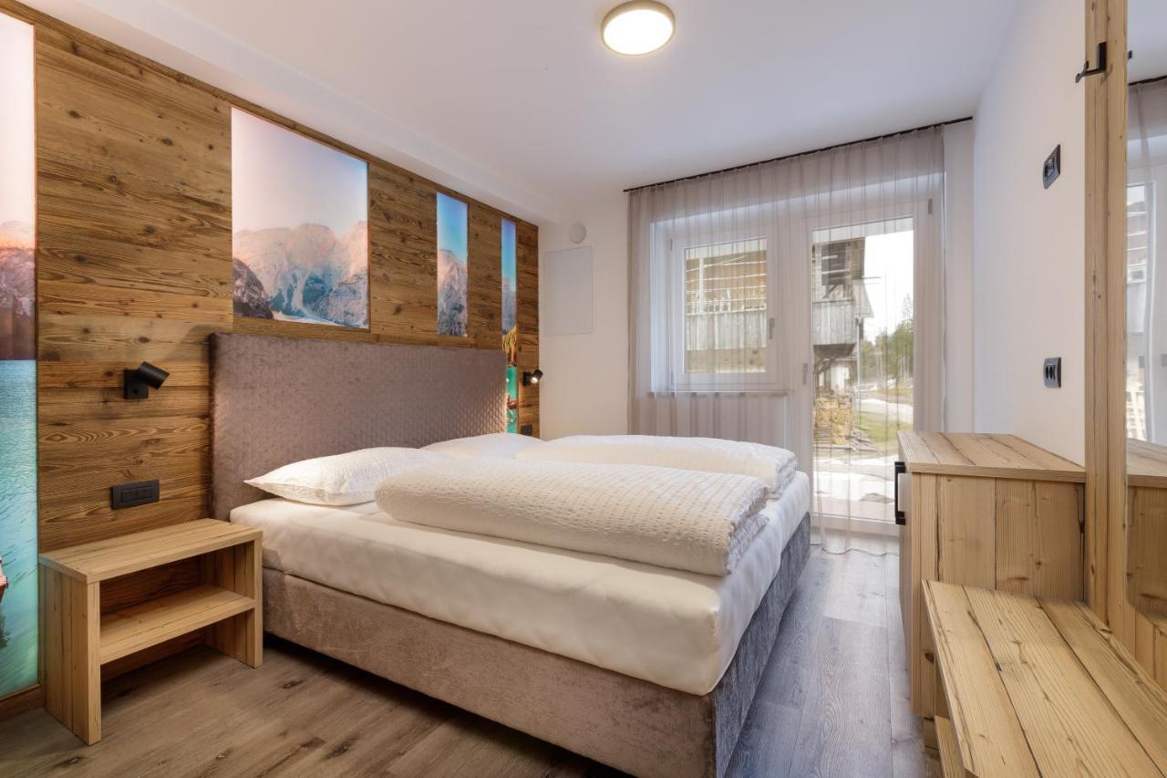 Apartments Pragser Wildsee Winklwiese Luaran gambar