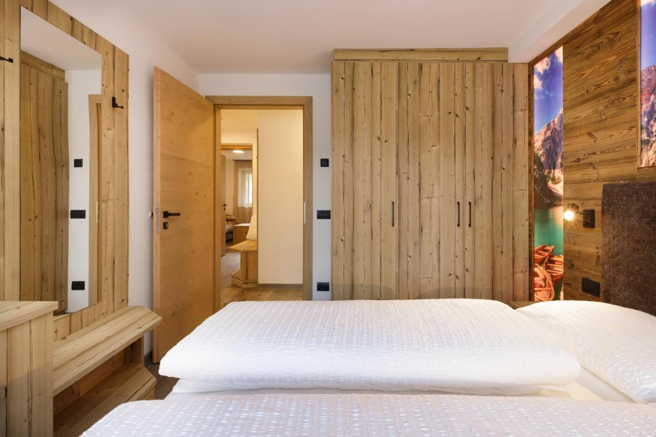 Apartments Pragser Wildsee Winklwiese Luaran gambar